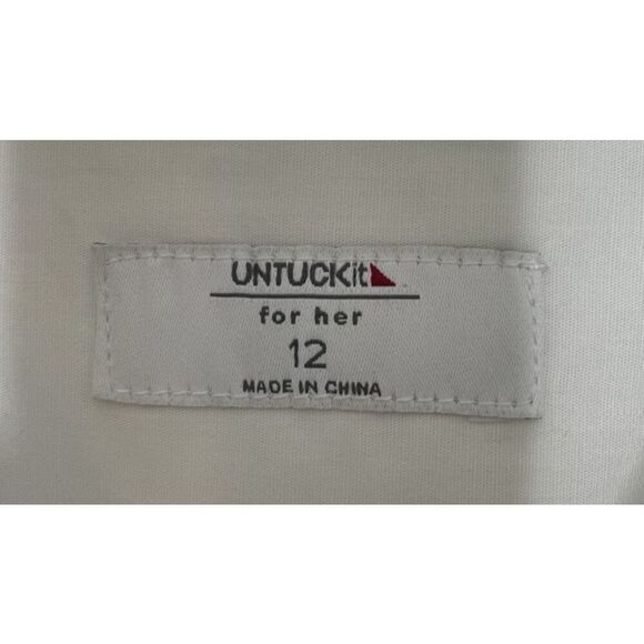 UNTUCKit Size 12 tuxedo Dominique Popover Blouse Shirt Top Rhinstone Buttons - Picture 6 of 13